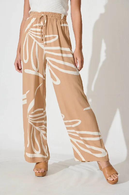 Brookside Pant In Tan With White Print