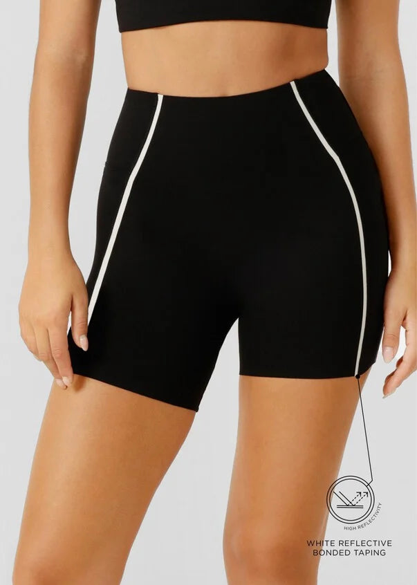 Lorna Jane Night Runner 16cm Bike Short - Black