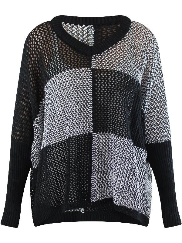 Black & White Checkered Knit Shrug Pullover